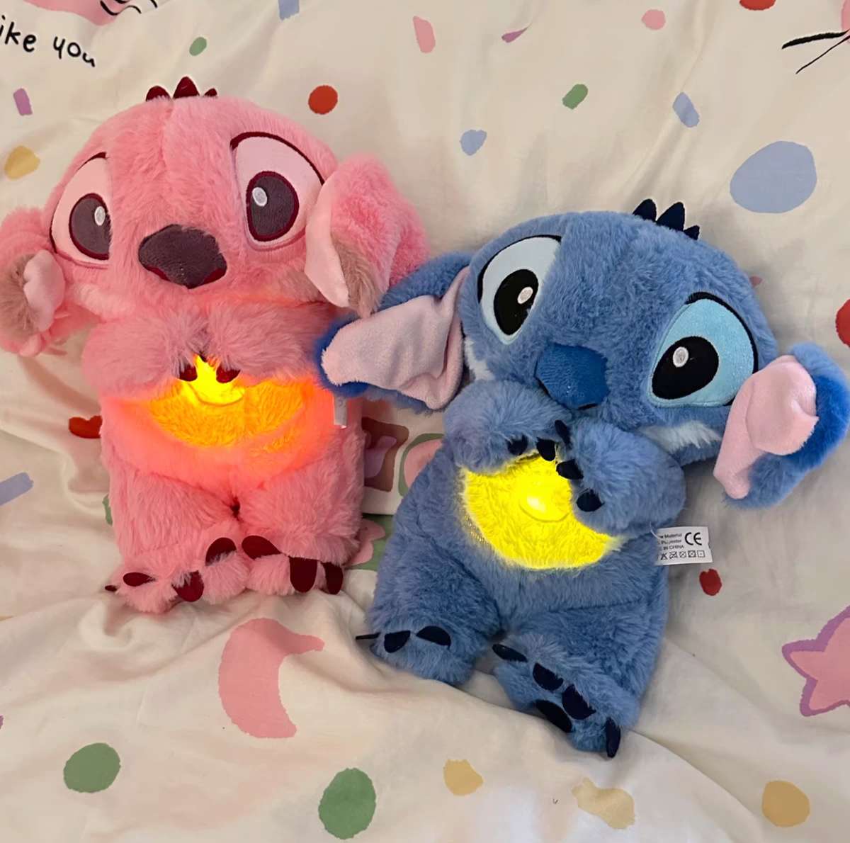 STITCH igračka koja diše i svira + 3 Baterije