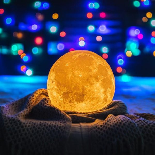 Lampa Mesec