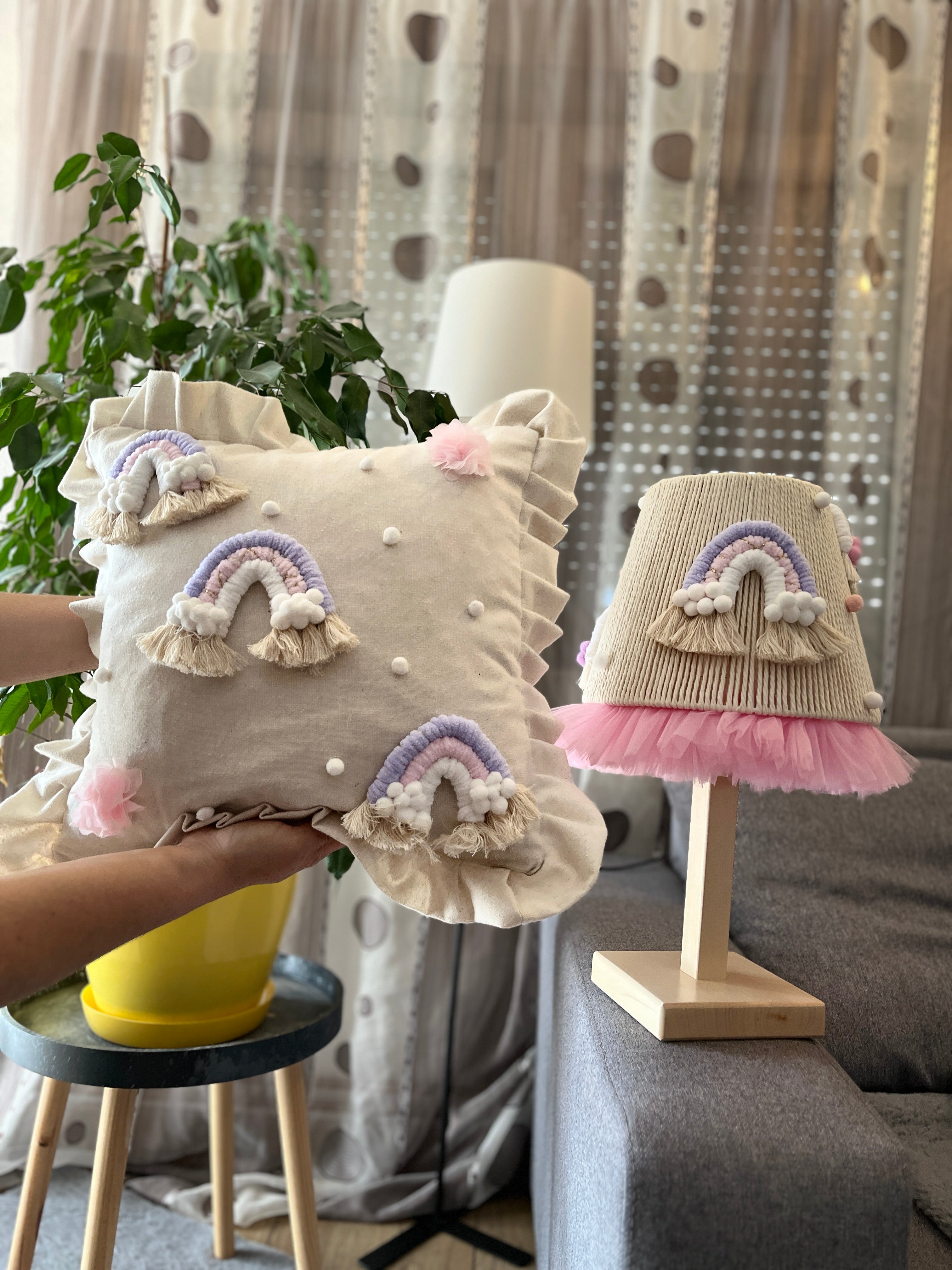 Dečije Ručno Izrađene Stone Lampe